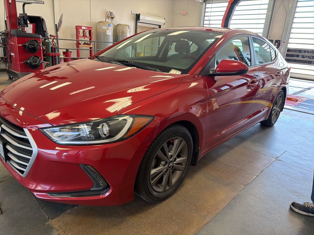 Used 2018 Hyundai Elantra Value Edition FWD image 5
