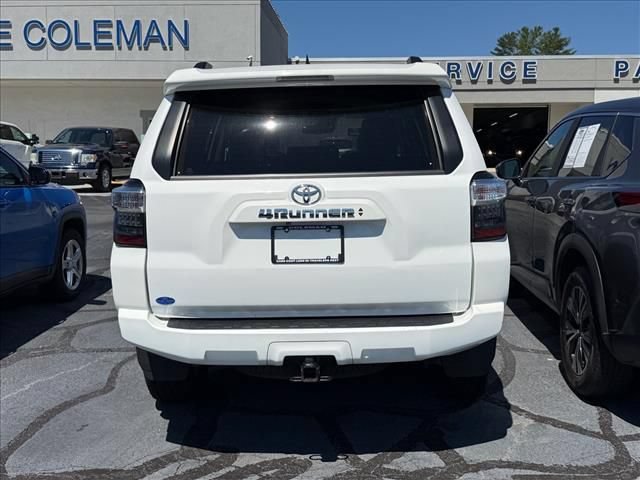Used 2024 Toyota 4Runner SR5 Premium AWD/4WD image 3