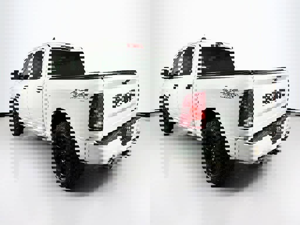 Used 2020 RAM 1500 Express w/ Wheel & Sound Group AWD/4WD image 3