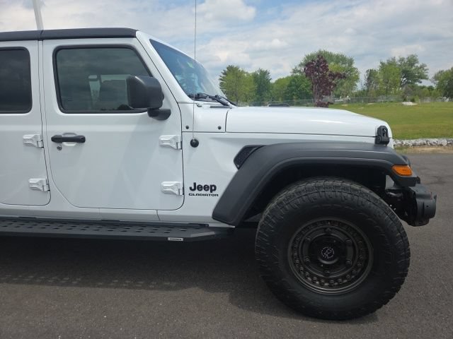 Used 2021 Jeep Gladiator Sport w/ Trailer Tow Package AWD/4WD image 4
