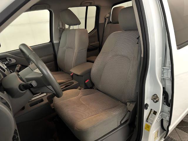Used 2019 Nissan Frontier SV image 17