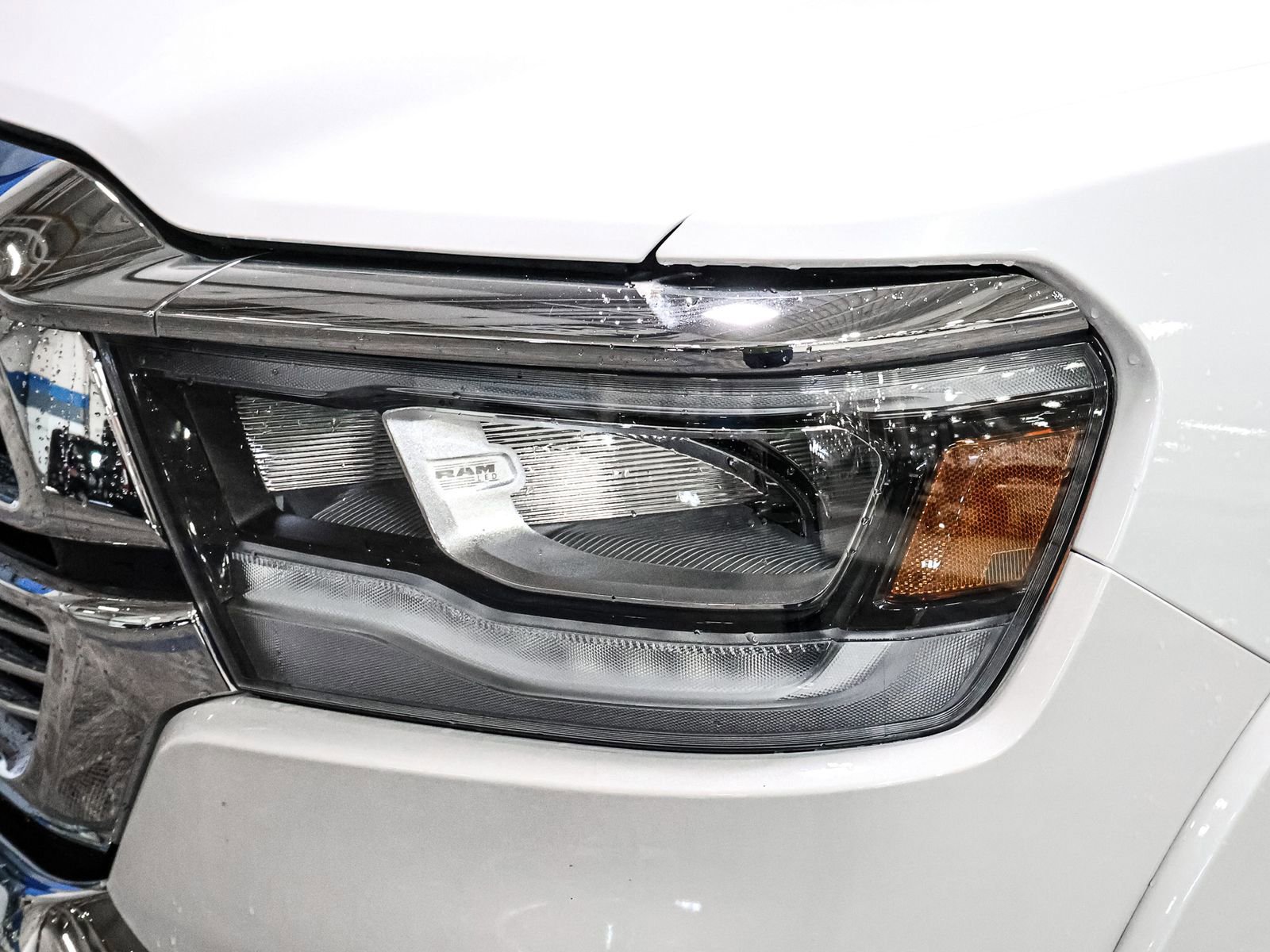 Used 2020 RAM 1500 Laramie image 14