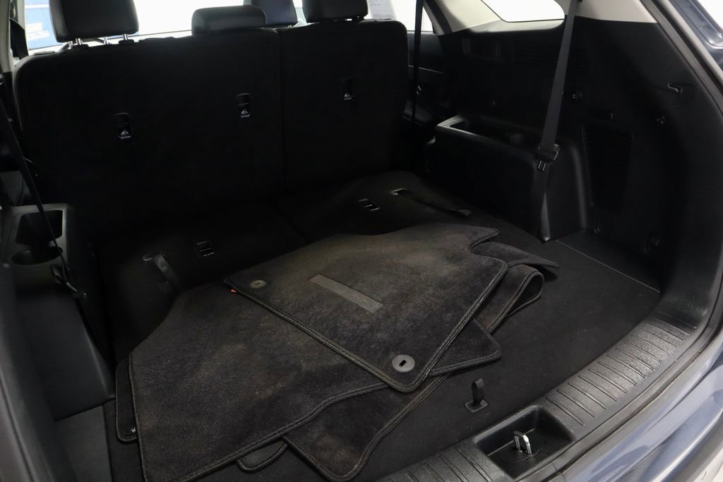 Used 2025 Kia Sorento S w/ Panoramic Sunroof Package FWD image 16