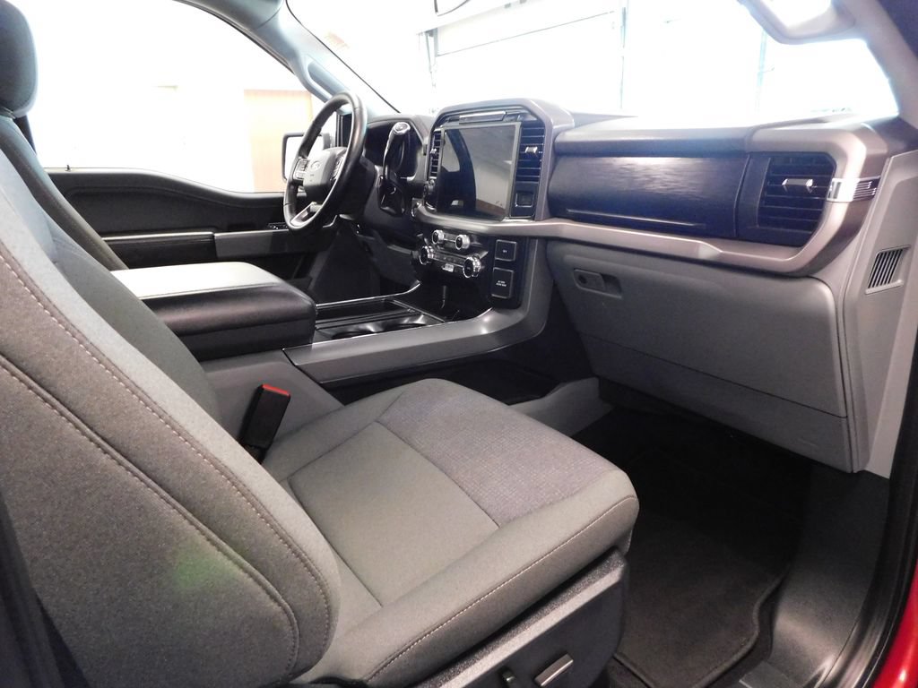Certified 2025 Ford F150 XLT w/ Equipment Group 302A MID AWD/4WD image 58