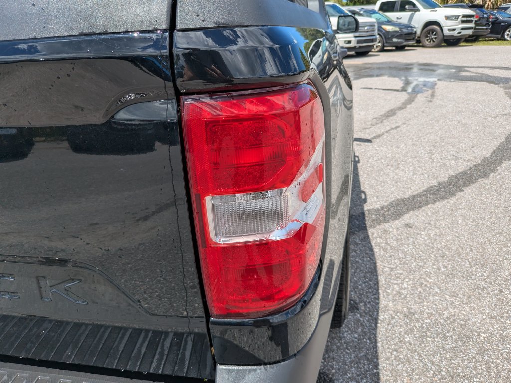 Certified 2024 Ford Maverick XL FWD image 11