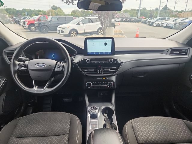 Certified 2024 Ford Escape Active AWD/4WD image 8