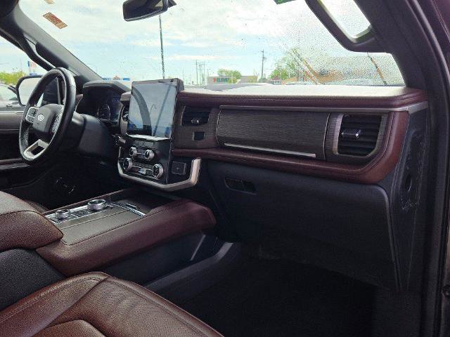 Certified 2024 Ford Expedition Max Limited AWD/4WD image 3