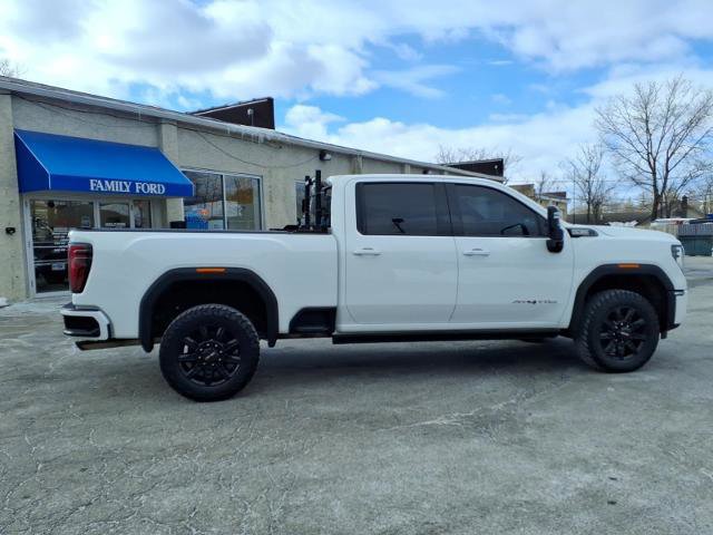 Used 2024 GMC Sierra 3500 AT4 w/ AT4 Premium Plus Package image 6
