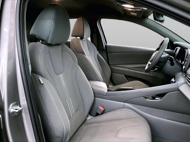 Used 2021 Hyundai Elantra SEL FWD image 7