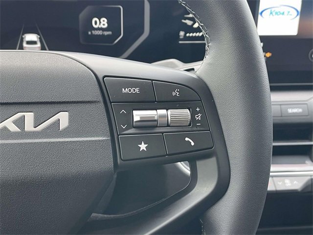 Used 2025 Kia K4 EX image 24