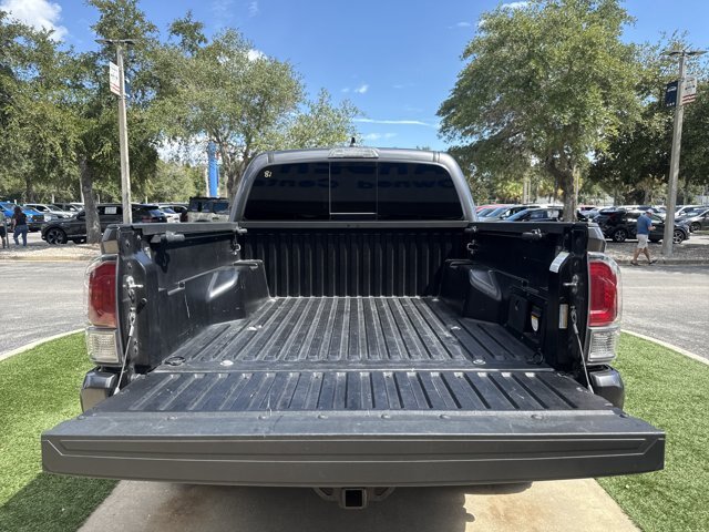 Used 2021 Toyota Tacoma TRD Sport RWD image 5