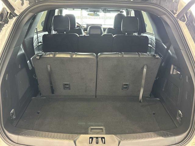 Certified 2025 Ford Explorer ST-Line w/ ST-Line Street Pack image 24