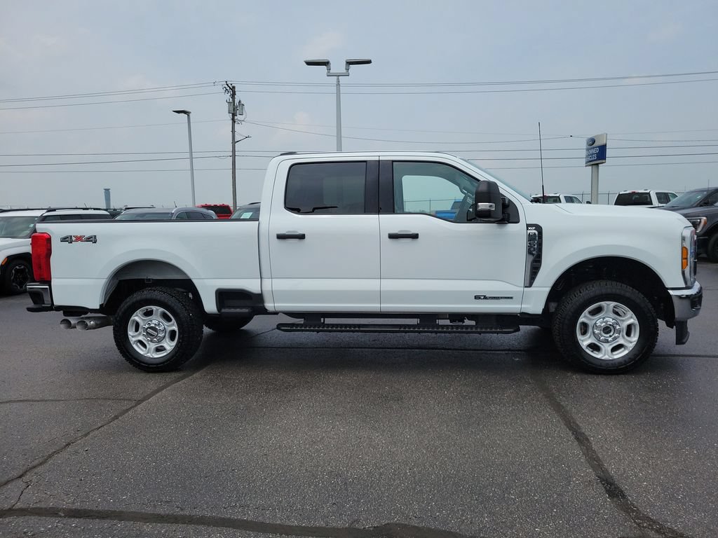 Certified 2026 Ford F250 XLT AWD/4WD image 3