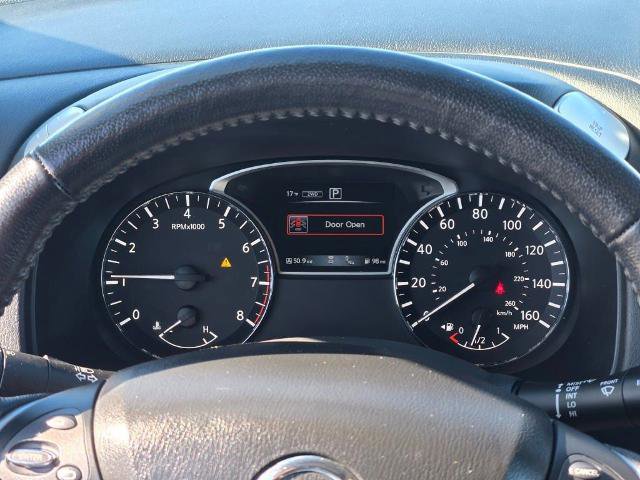 Used 2018 Nissan Pathfinder SL w/ Midnight Edition Package image 37