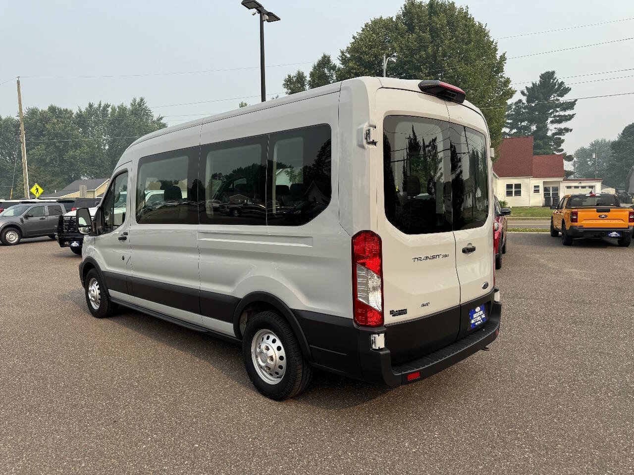 Certified 2023 Ford Transit 350 XL AWD/4WD image 6