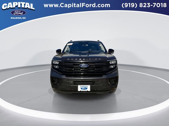 Certified 2025 Ford Expedition Max Active image 3