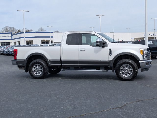 Certified 2017 Ford F250 Lariat w/ Tow Technology Bundle image 6