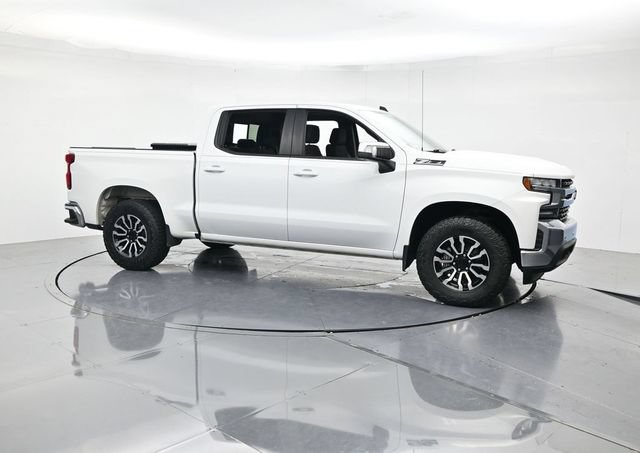 Used 2020 Chevrolet Silverado 1500 LT w/ All-Star Edition AWD/4WD image 3