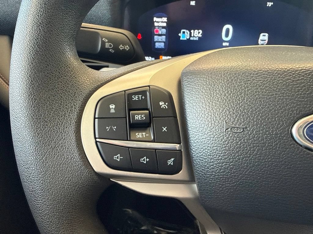 Certified 2026 Ford Explorer Active AWD/4WD image 18