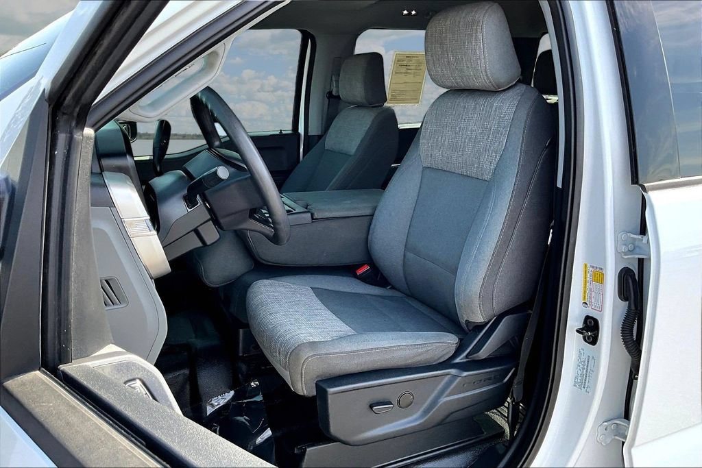 Certified 2025 Ford F250 XLT AWD/4WD image 24