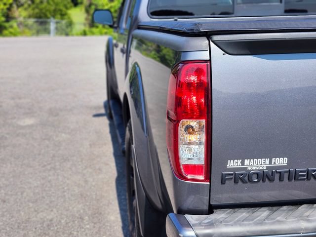 Used 2019 Nissan Frontier SV w/ Value Truck Package AWD/4WD image 9