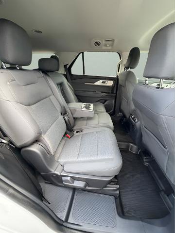 Certified 2025 Ford Explorer Active AWD/4WD image 19