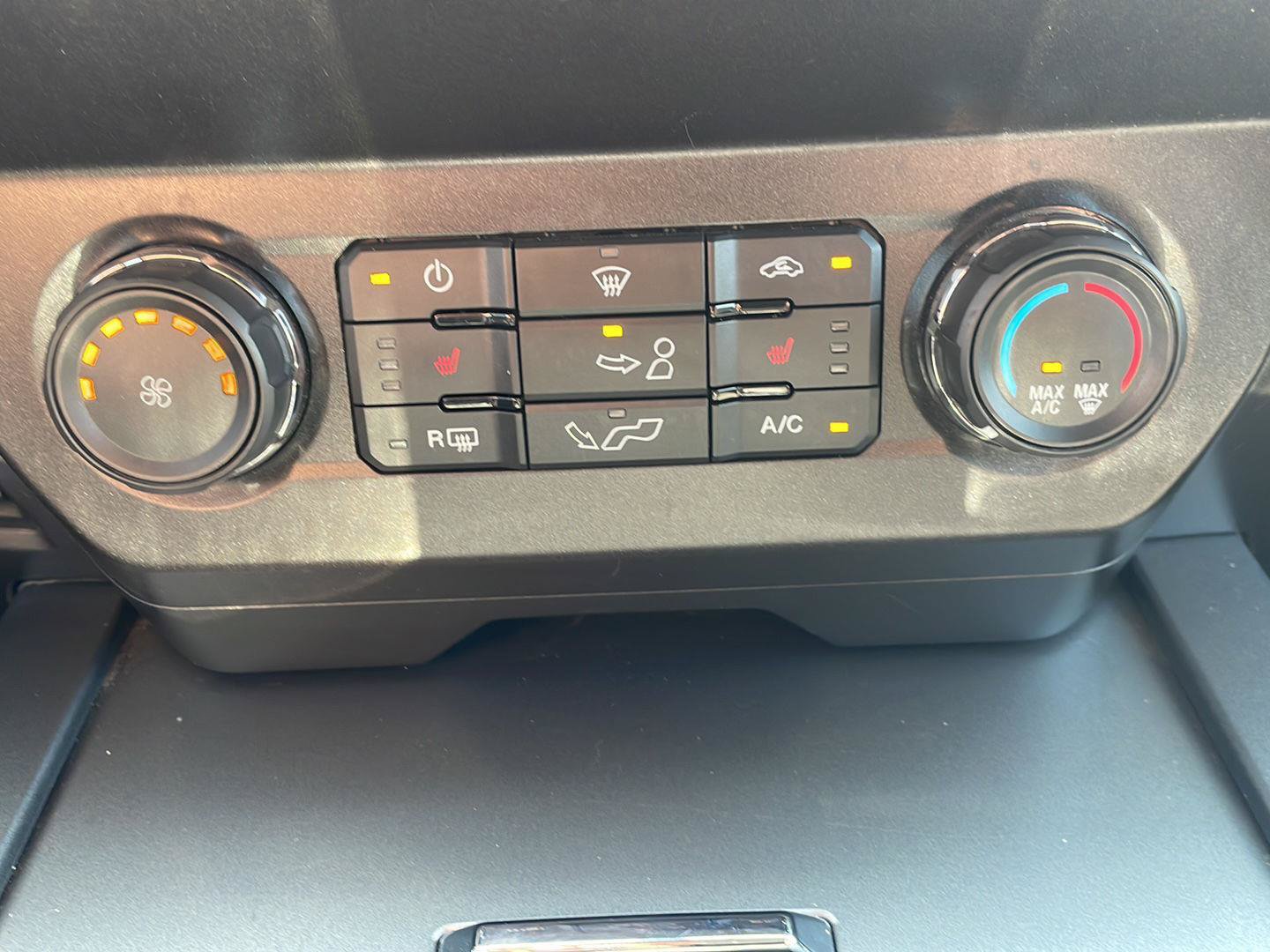Certified 2020 Ford F150 XLT w/ Equipment Group 302A Luxury AWD/4WD image 26