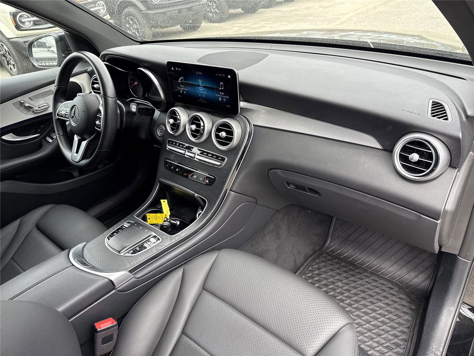 Used 2021 Mercedes-Benz GLC 300 image 20