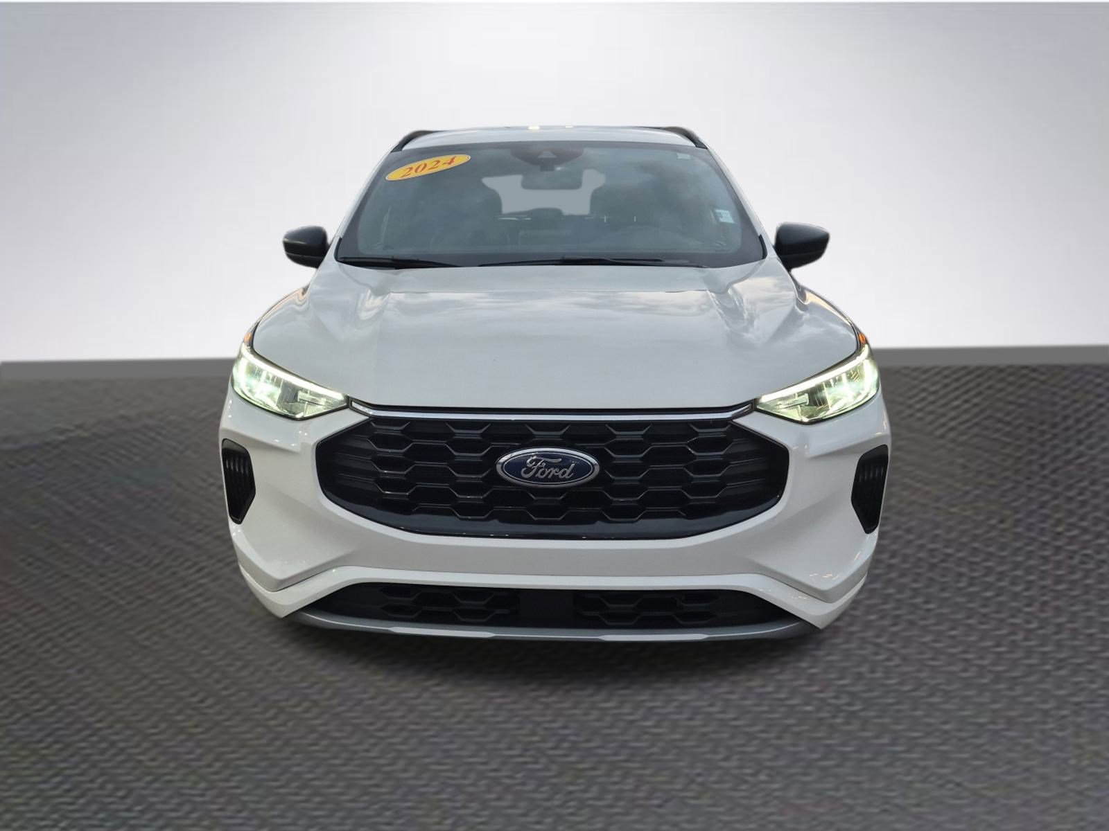 Certified 2024 Ford Escape ST-Line w/ Equipment Group 301A image 3