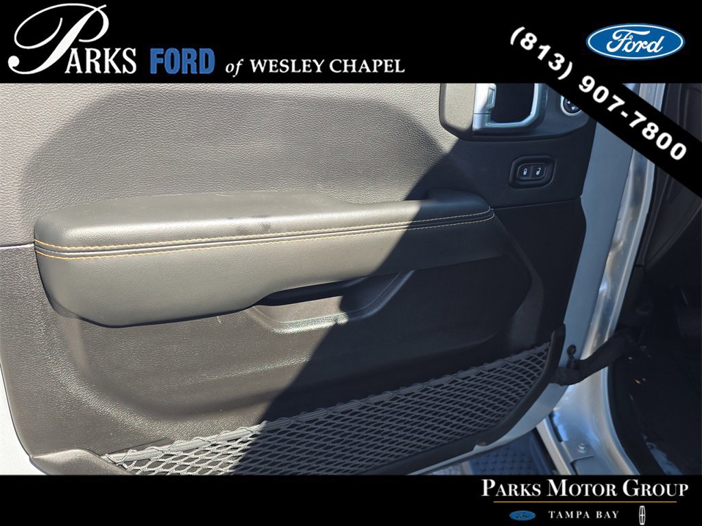 Used 2024 Jeep Wrangler Sahara image 15