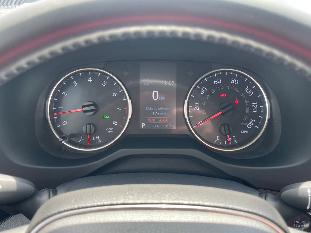 Used 2019 Toyota RAV4 XLE Premium w/ Cold Weather Package AWD/4WD image 30