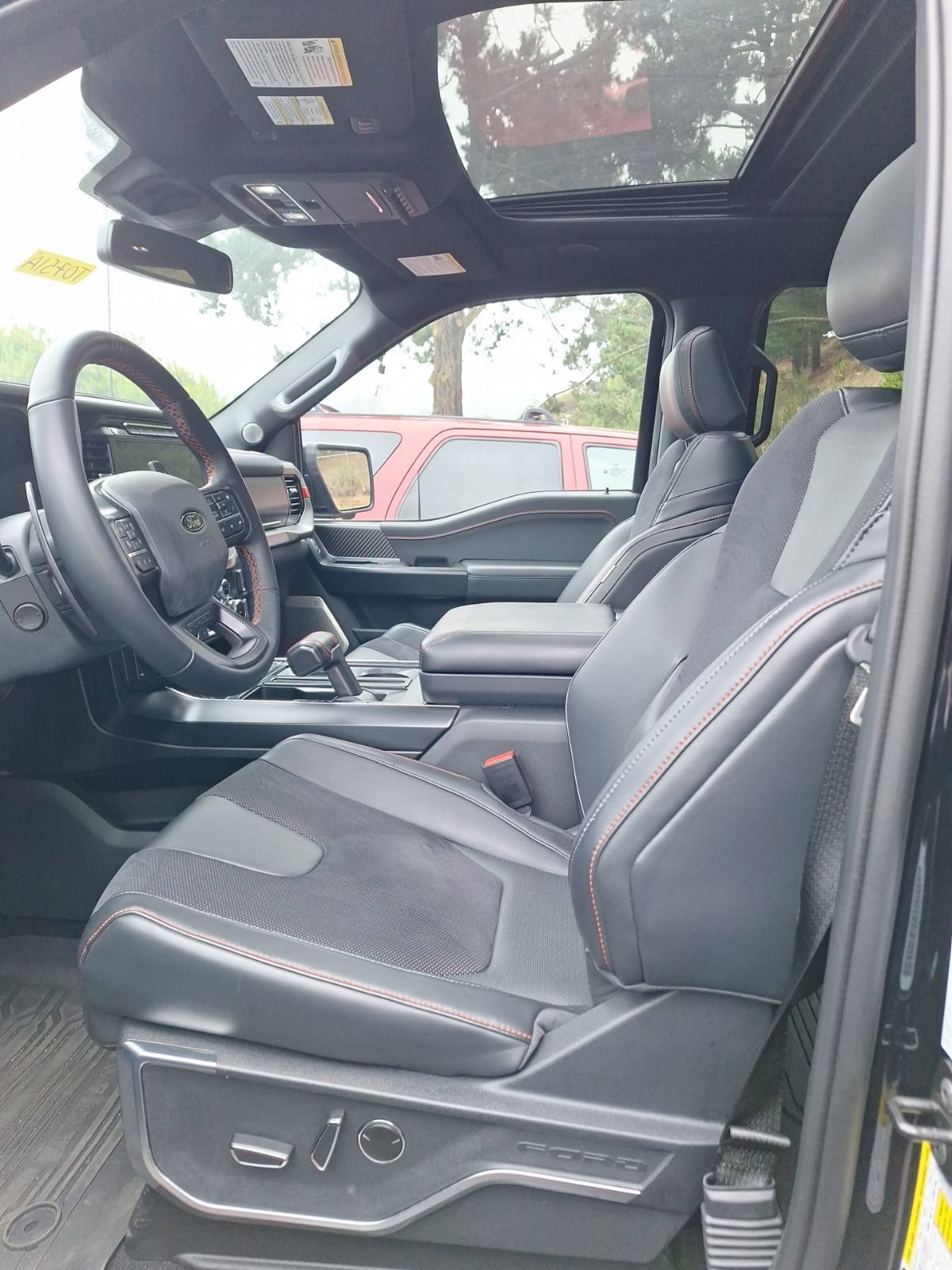 Certified 2024 Ford F150 Raptor AWD/4WD image 13