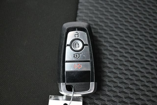 Certified 2023 Ford Explorer XLT RWD image 25