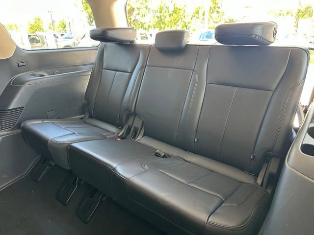 Certified 2024 Ford Expedition XLT RWD image 16