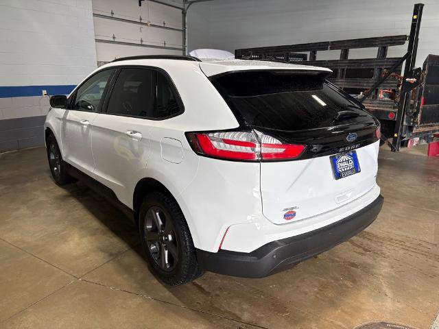 Certified 2023 Ford Edge SEL w/ Sport Appearance Package image 3