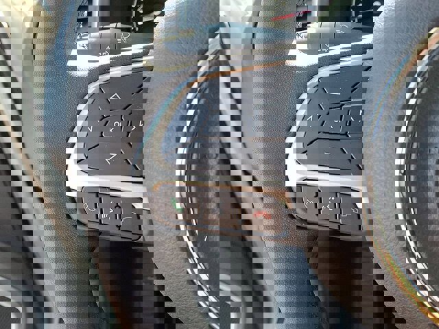 Used 2020 Jeep Renegade Latitude image 22