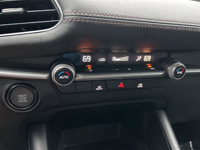 Used 2023 MAZDA MAZDA3 s image 26
