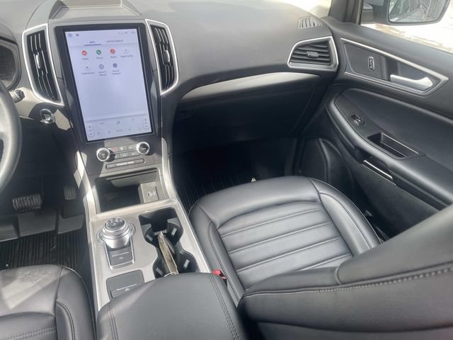 Certified 2024 Ford Edge SEL w/ Convenience Package AWD/4WD image 16