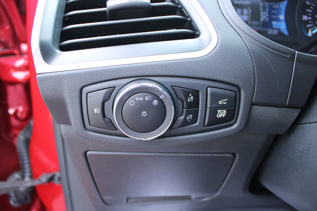 Certified 2024 Ford Edge SEL AWD/4WD image 36