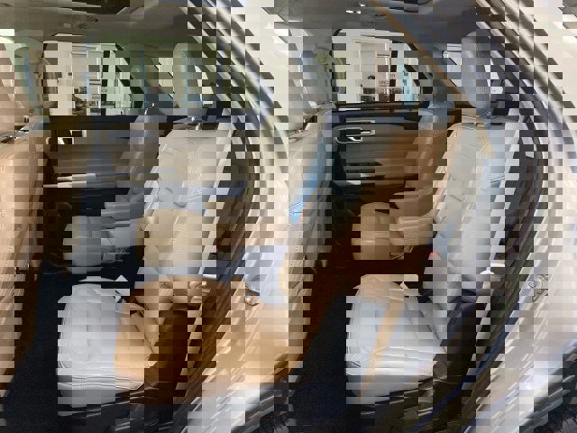 Certified 2022 Ford Explorer XLT w/ Equipment Group 202A image 11