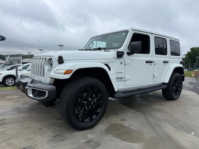 Used 2021 Jeep Wrangler Unlimited Sahara w/ Cold Weather Group AWD/4WD image 5
