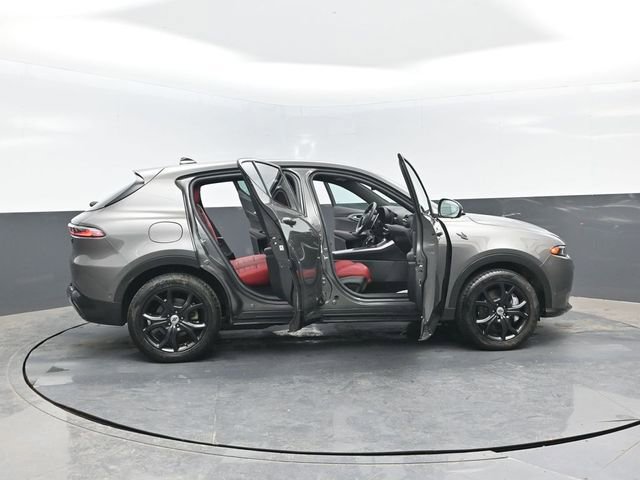 Used 2024 Dodge Hornet R/T Plus w/ Tech Pack Plus w/o Parking AWD/4WD image 27