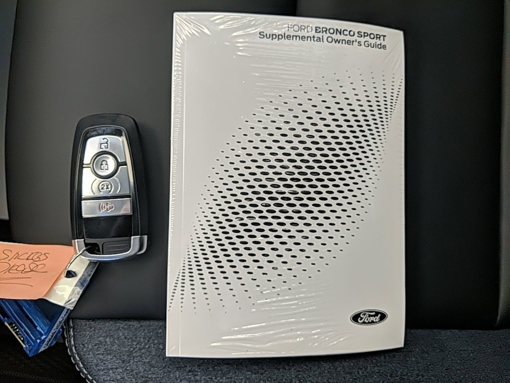 Certified 2025 Ford Bronco Sport Outer Banks w/ Outer Banks Tech Package+ image 28