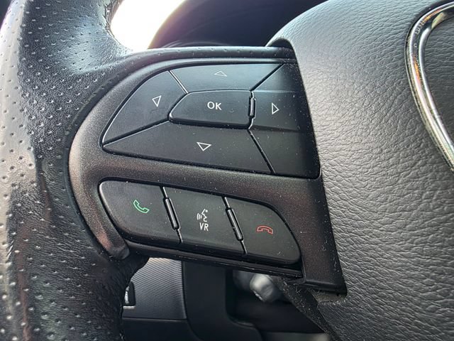 Used 2020 Dodge Durango R/T w/ Blacktop Package AWD/4WD image 16