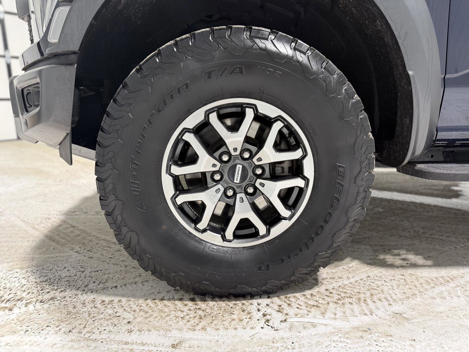 Certified 2022 Ford F150 Raptor w/ Equipment Group 801A High image 29