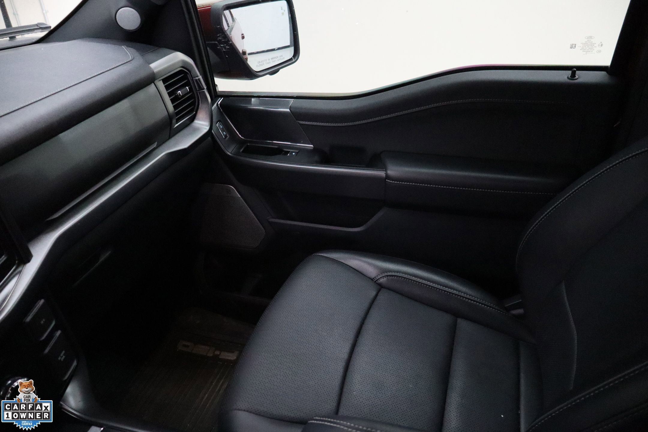 Certified 2025 Ford F150 Lariat w/ Equipment Group 501A Mid image 20