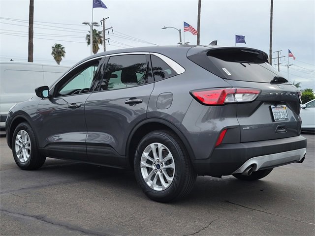 Certified 2022 Ford Escape SE image 3