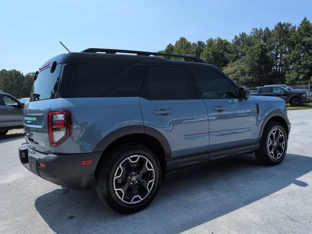 Certified 2025 Ford Bronco Sport Outer Banks w/ Outer Banks Tech Package+ AWD/4WD image 4