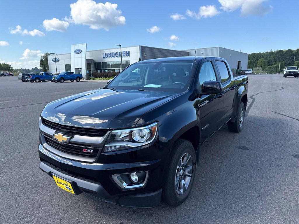 Used 2017 Chevrolet Colorado Z71 AWD/4WD image 1