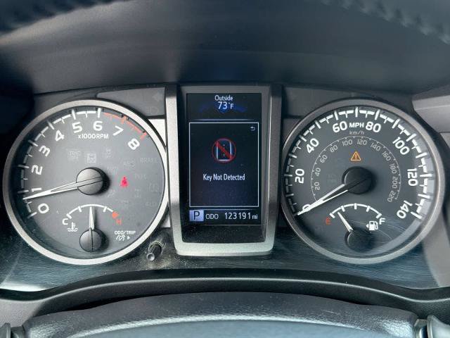 Used 2017 Toyota Tacoma TRD Pro AWD/4WD image 33
